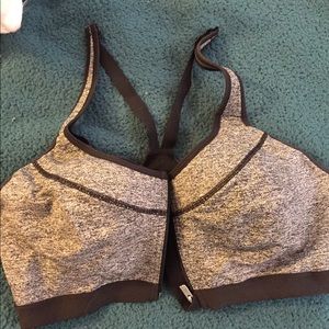 VS Sports Bra